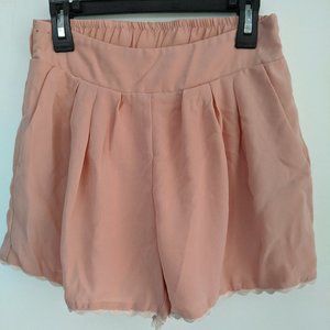 Urban Outfitters Paper Bag Shorts w/ Scallop edges